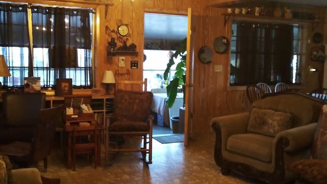 Photo of Bedroom in Curtis