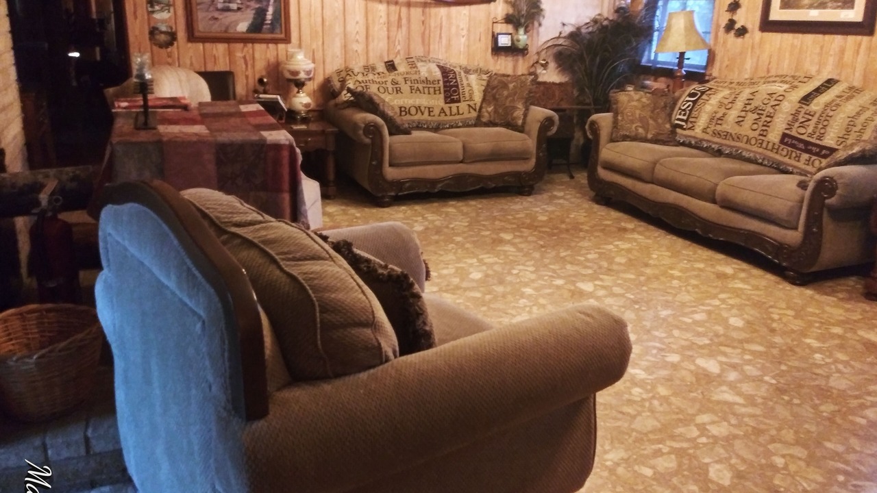 Photo of Livingroom in Curtis