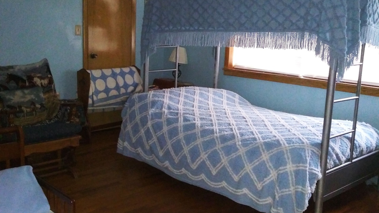Photo of Bedroom in Curtis