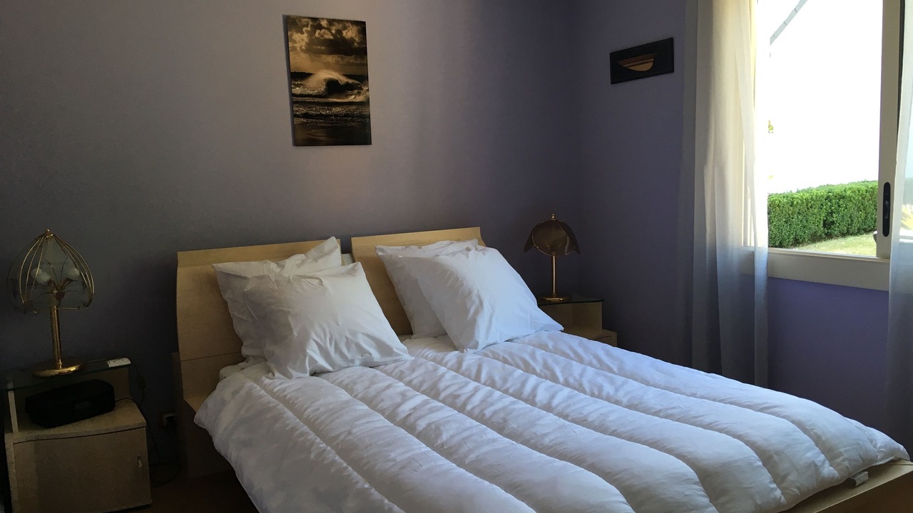 Photo of Bedroom in Saint-Lunaire