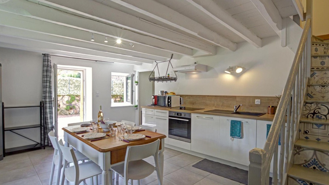 Photo of Kitchen in Belmont-de-la-Loire