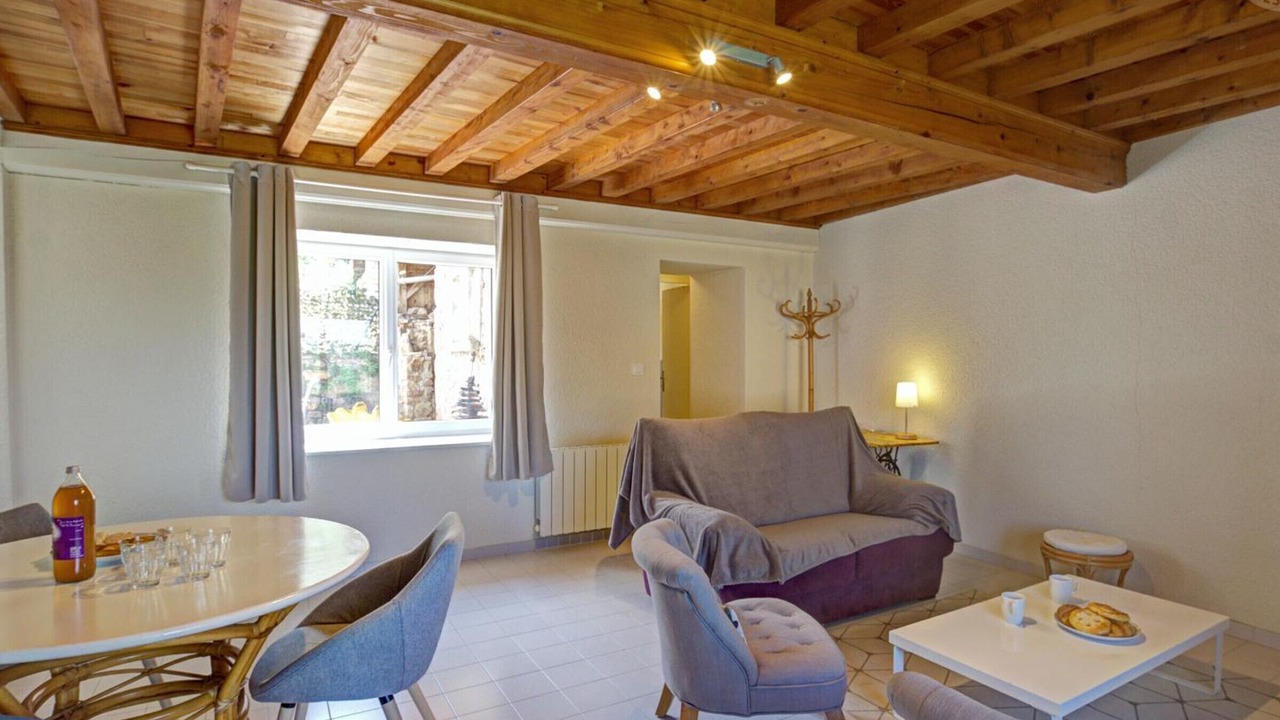 Photo of Livingroom in Belmont-de-la-Loire