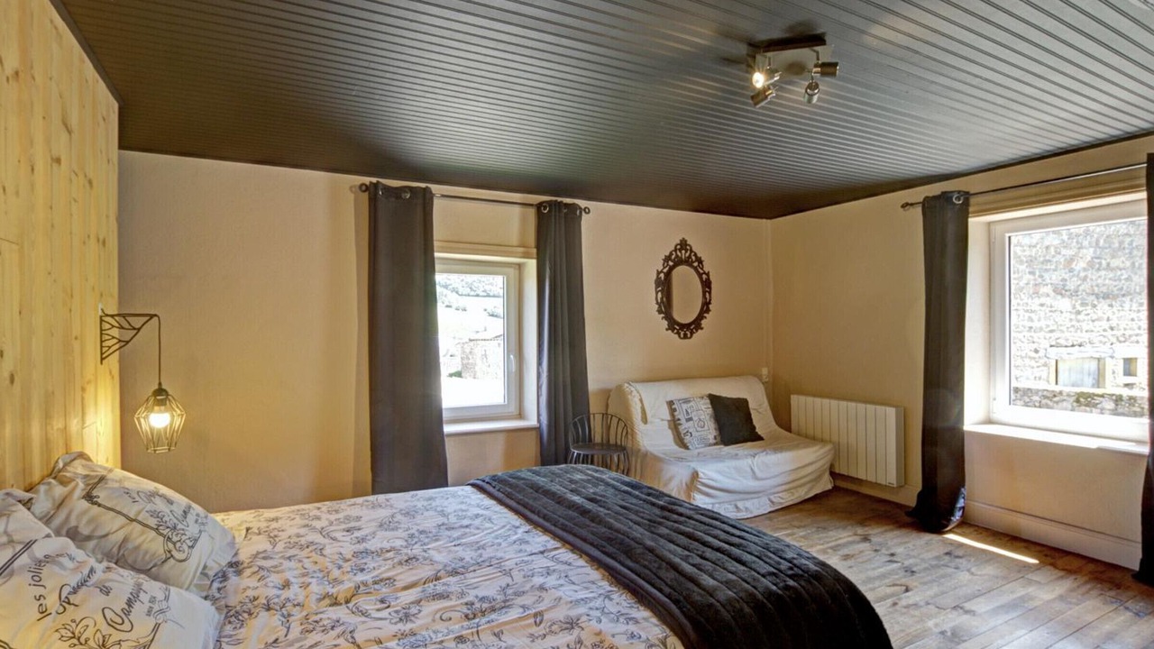 Photo of Bedroom in Belmont-de-la-Loire