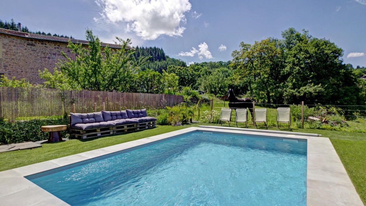 Photo of Outdoor in Belmont-de-la-Loire