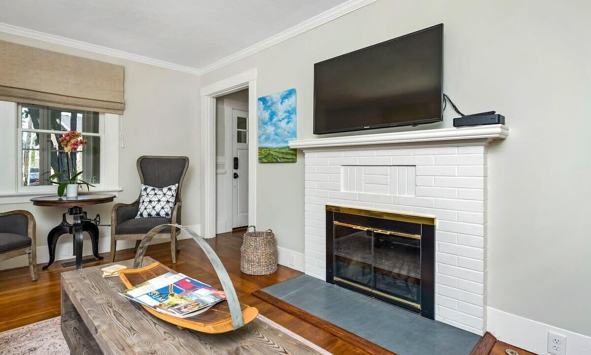 Photo of Bedroom in Alta Heights
