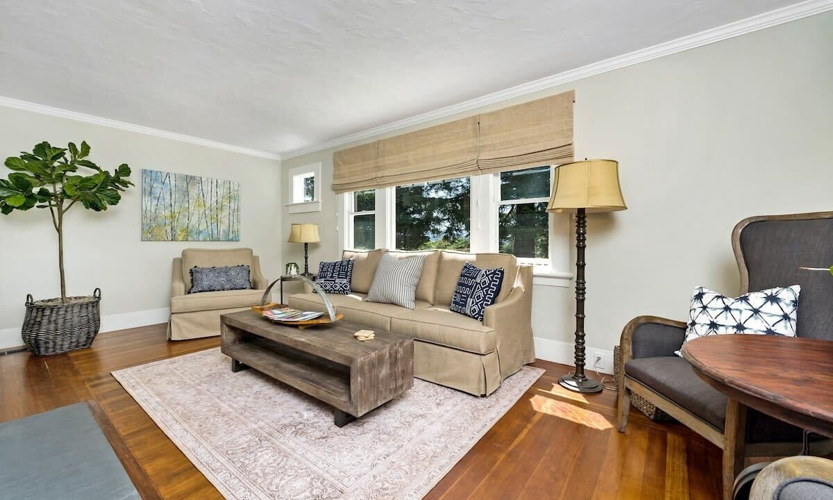 Photo of Livingroom in Alta Heights