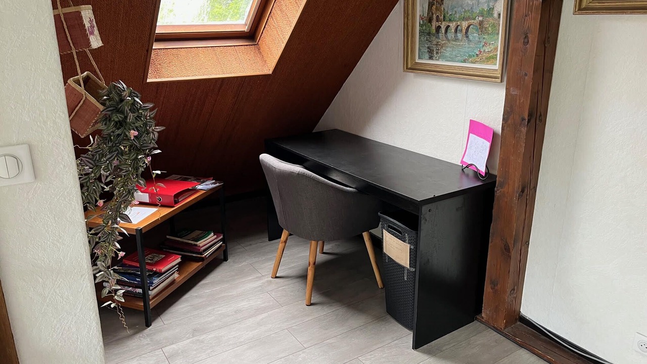 Photo of Others in Barr