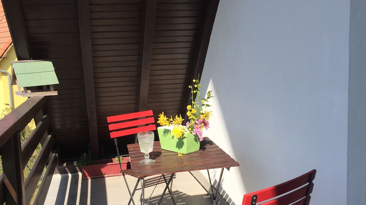 Photo of Outdoor in Barr