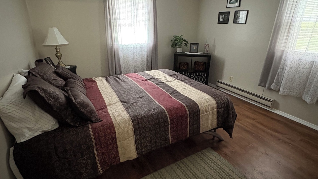 Photo of Bedroom in Burdett