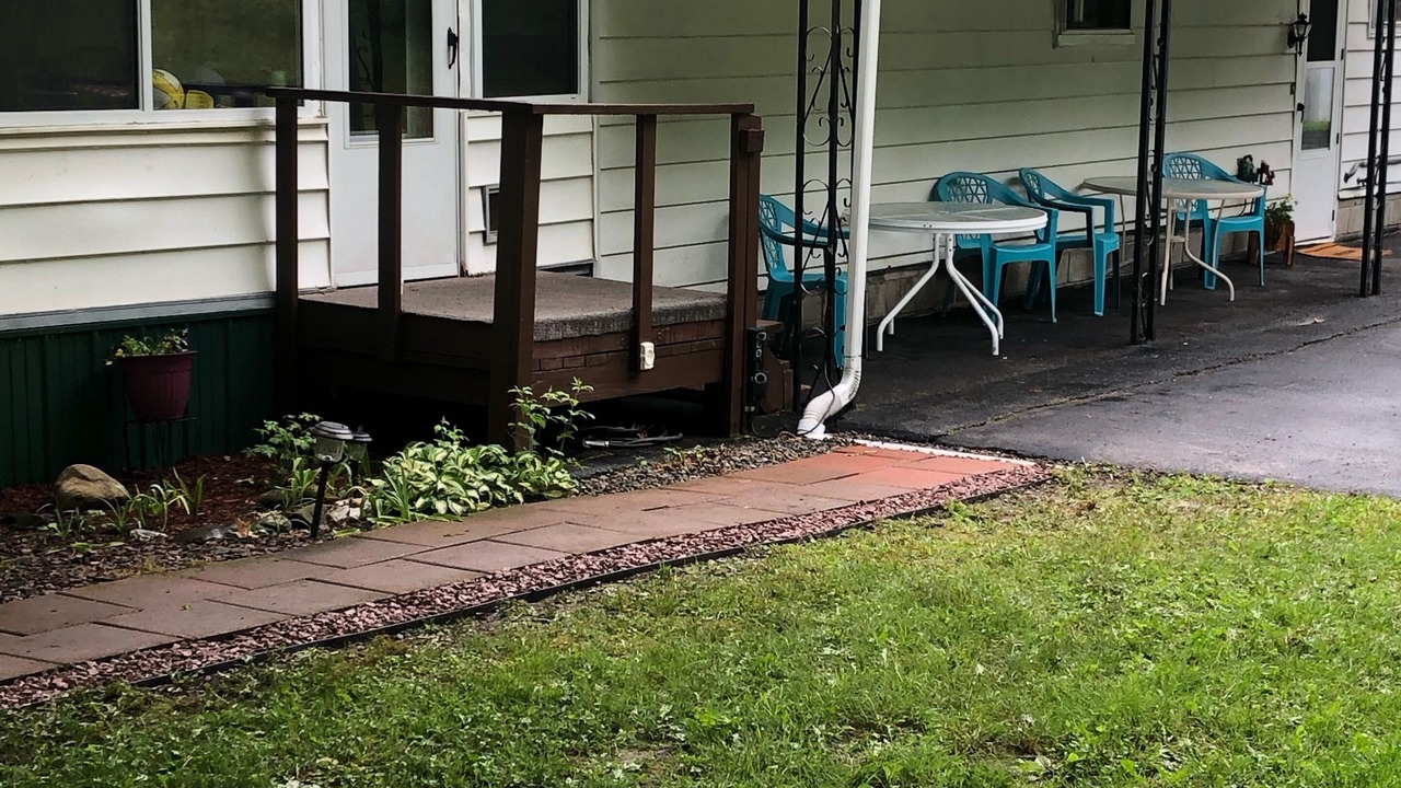 Photo of Patio Balcony in Burdett