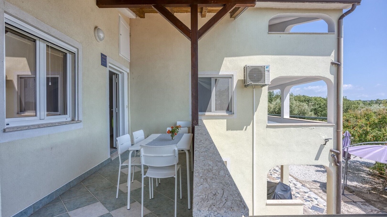 Photo of Outdoor in Cervar