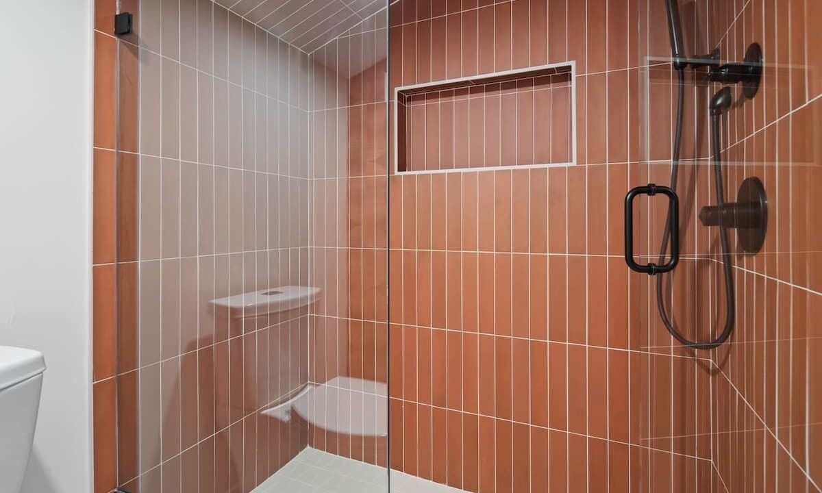 Photo of Bathroom in Holly