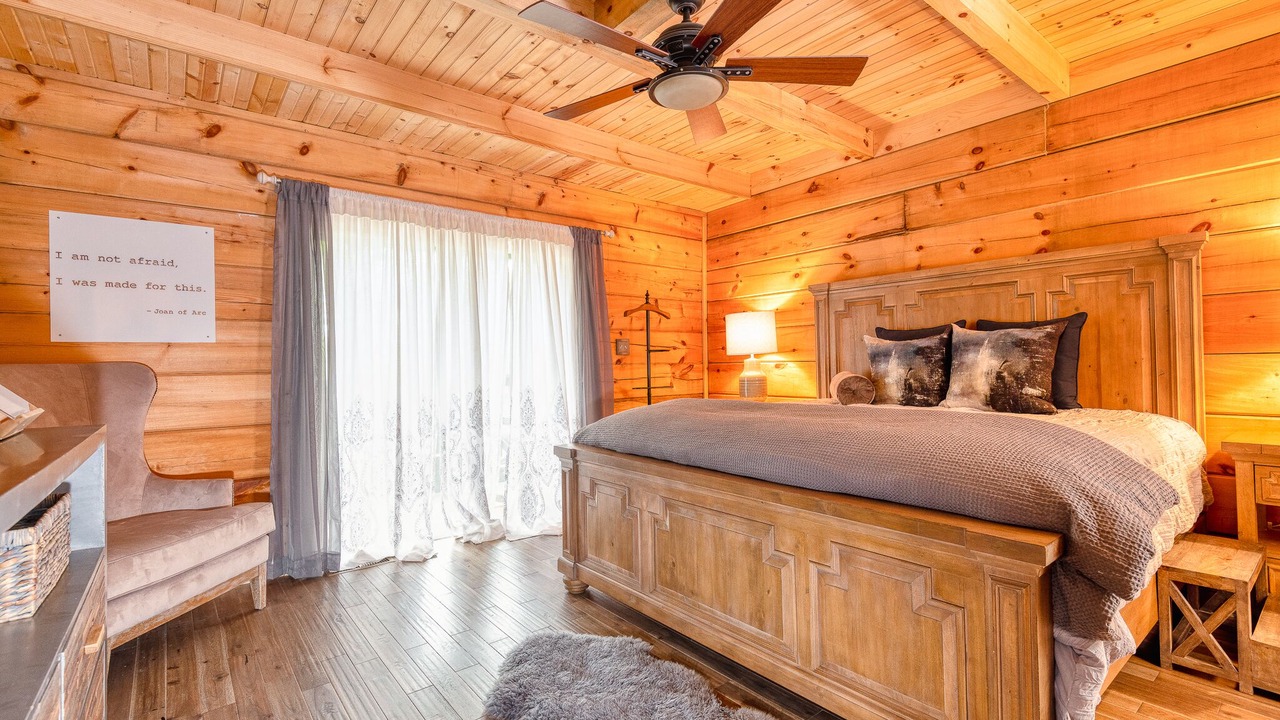 Photo of Bedroom in Fairview