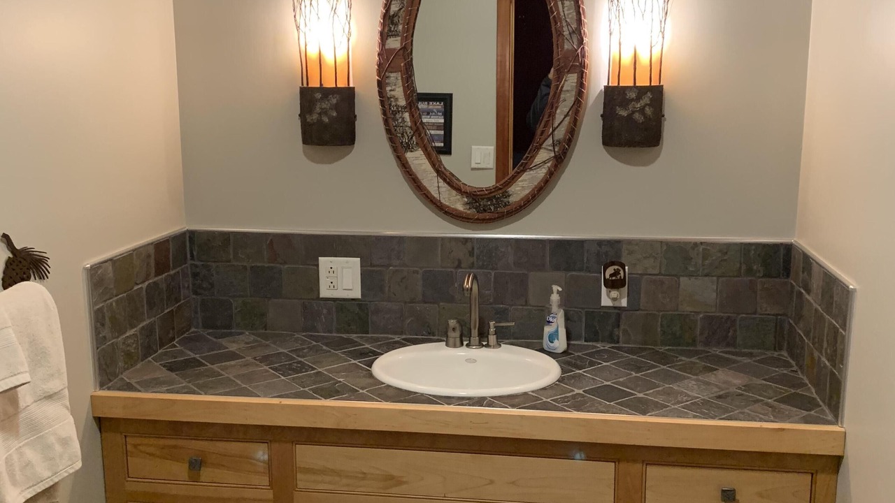 Photo of Bathroom in Town of Webb