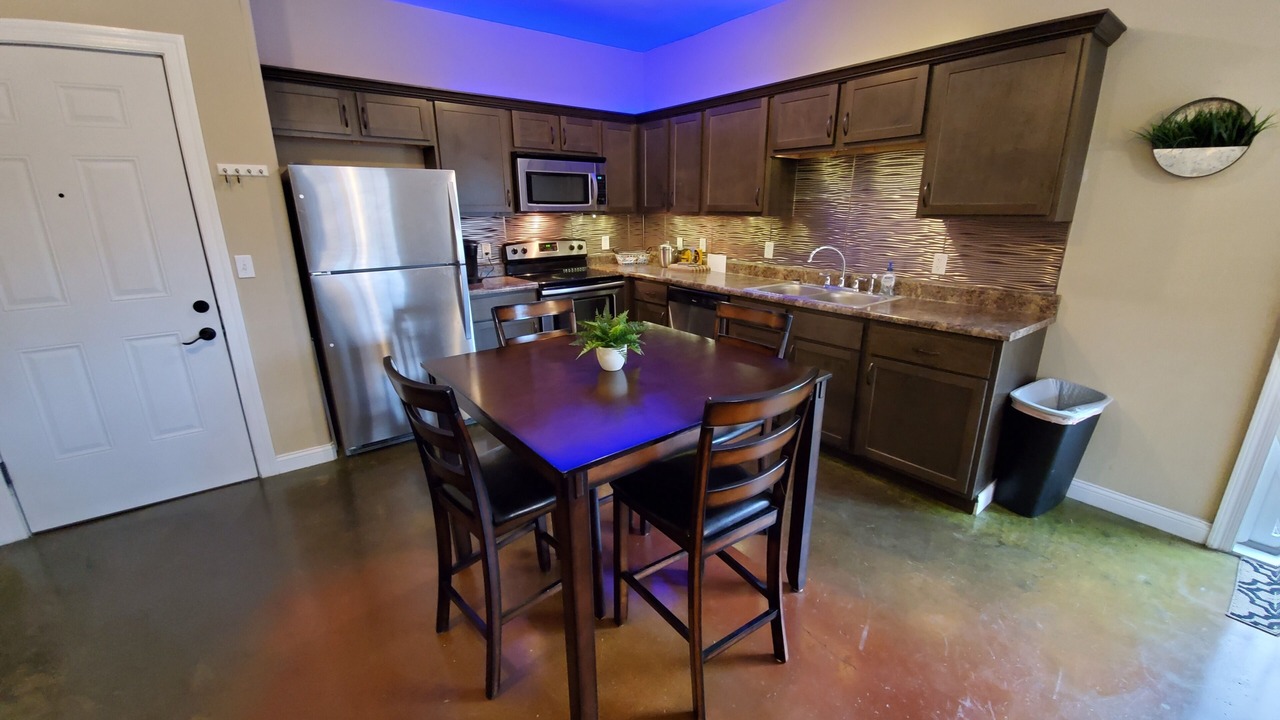 Photo of Others in Columbia