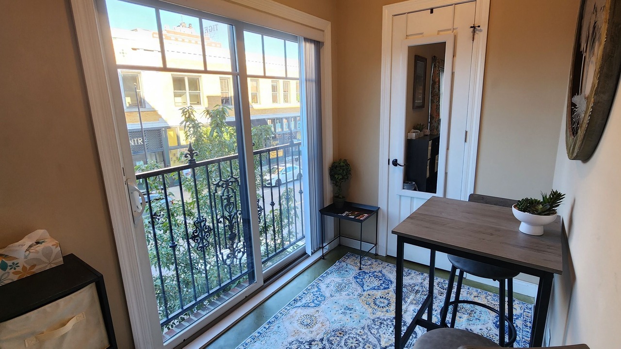 Photo of Others in Columbia