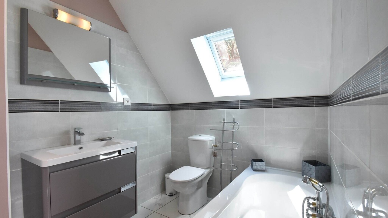 Photo of Bathroom in Quineville