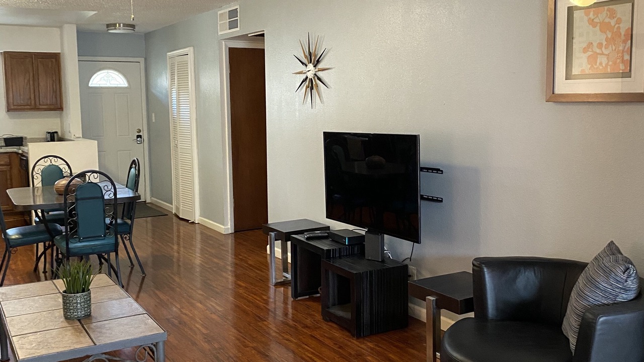 Photo of Livingroom in South Scottsdale
