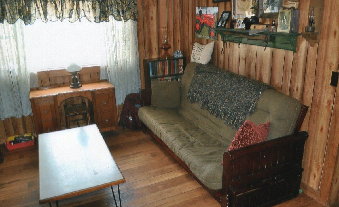 Photo of Livingroom in Clayton
