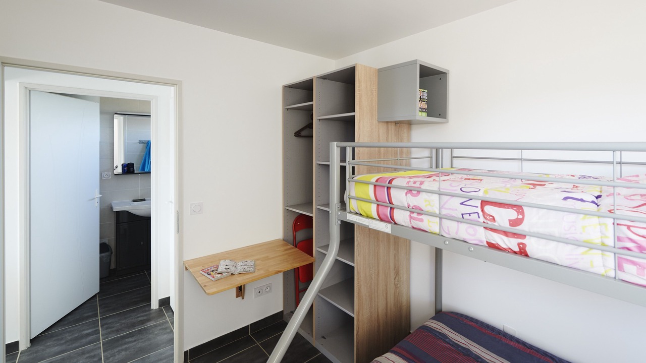 Photo of Bedroom in Chateauneuf-de-Galaure