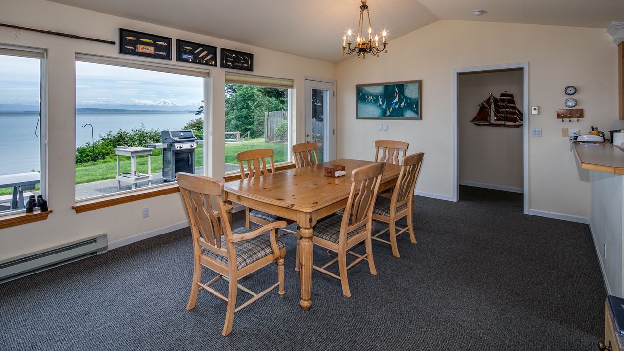 Photo of Others in Eastsound