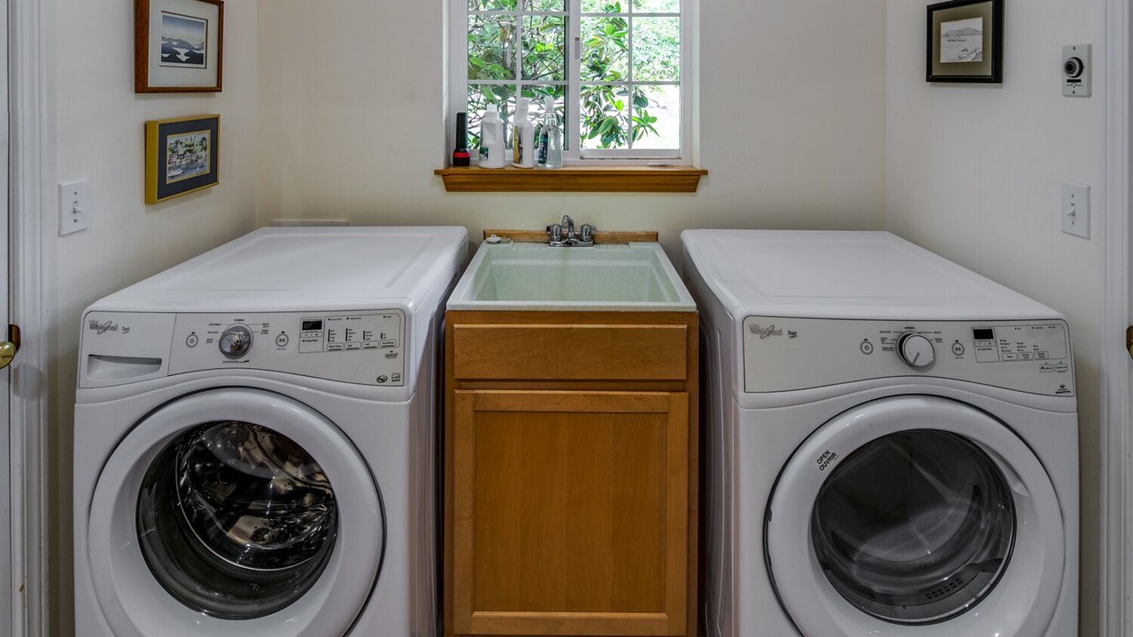 Photo of Others in Eastsound