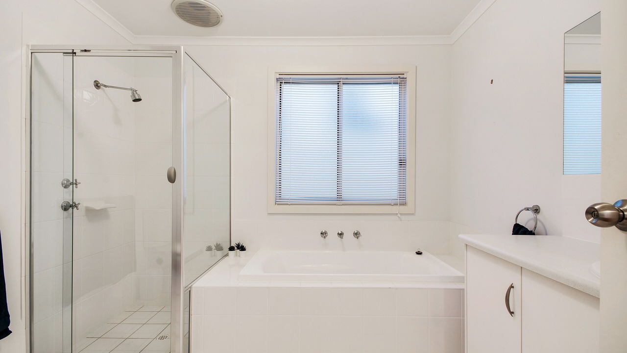 Photo of Bathroom in Christies Beach
