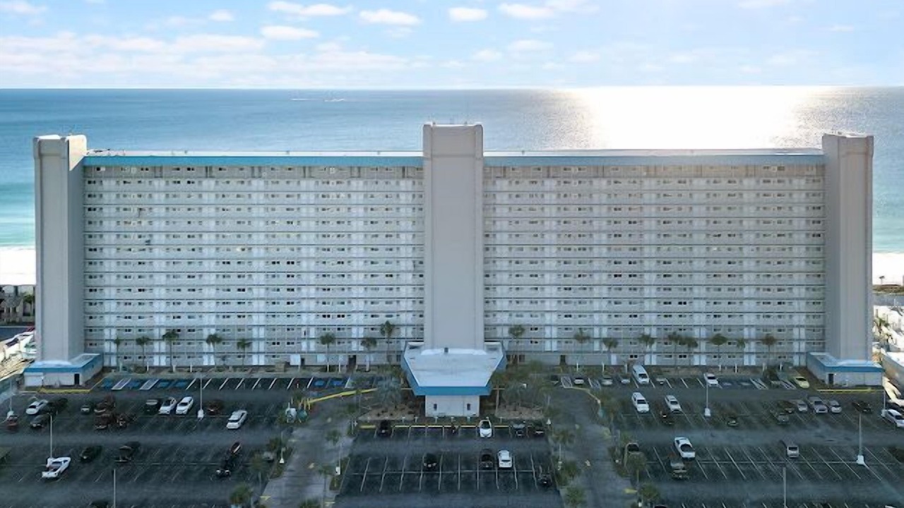 Photo of Outdoor in Thomas Drive