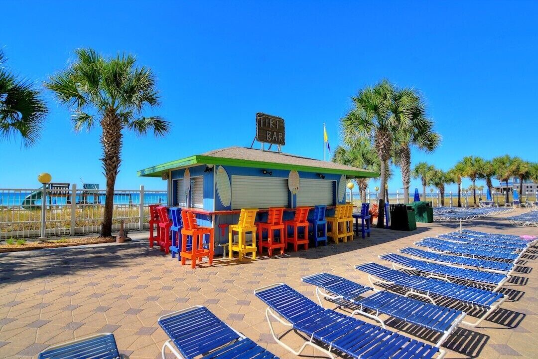 Photo of Others in Thomas Drive