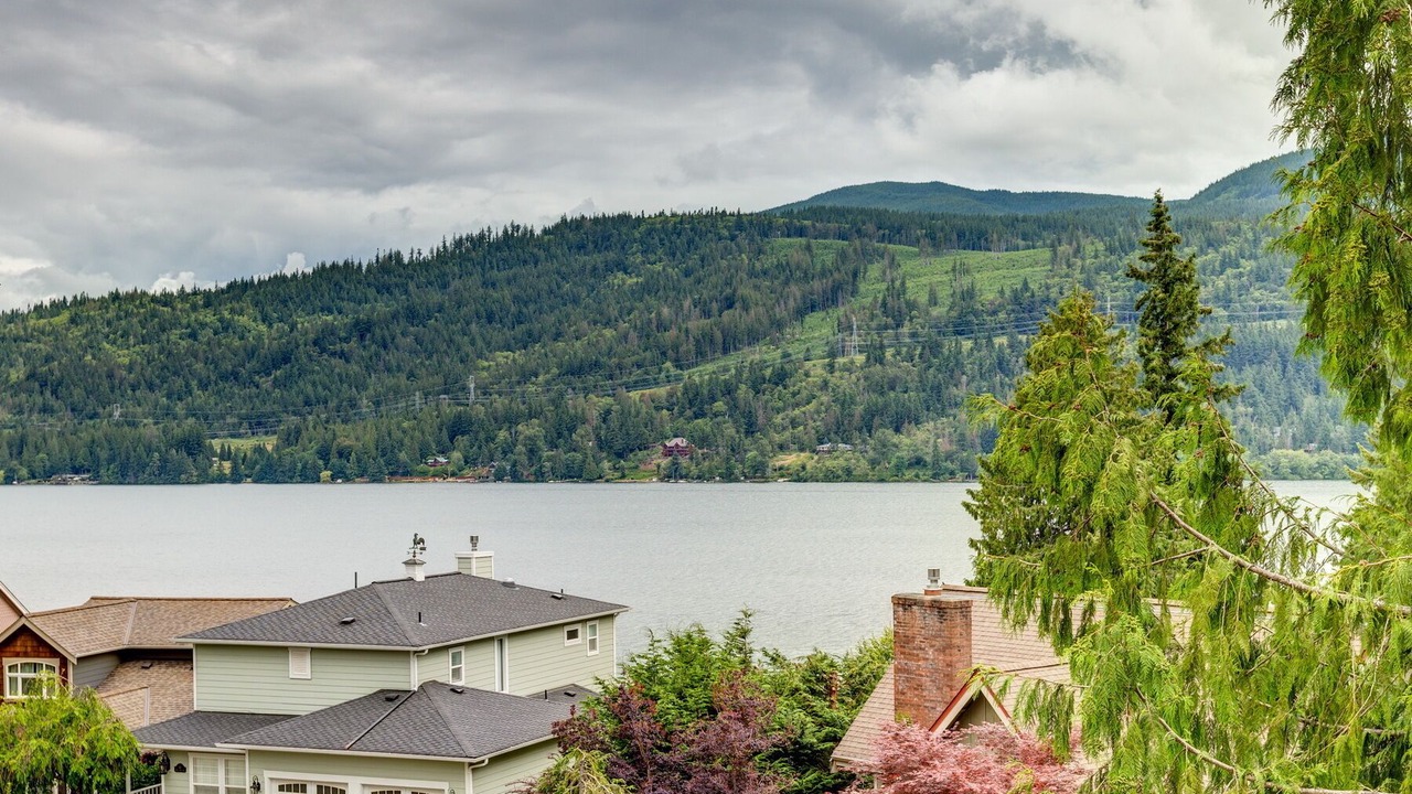Photo of Bedroom in Sudden Valley