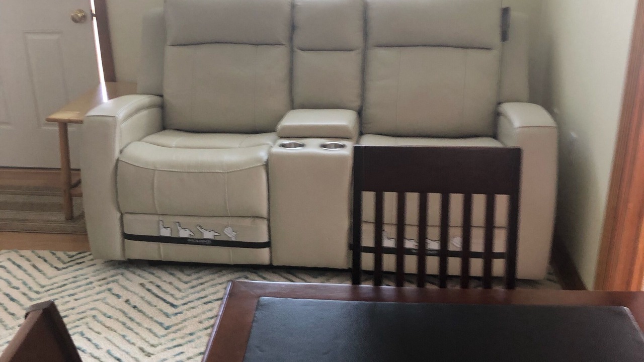 Photo of Livingroom in Avon