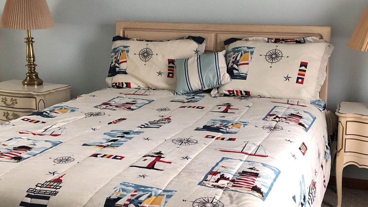 Photo of Others in Avon