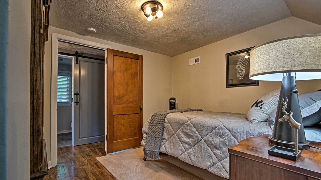 Photo of Bedroom in Emporia
