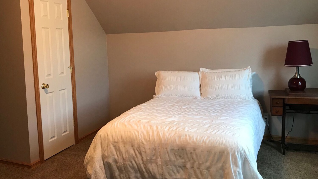 Photo of Bedroom in Albion