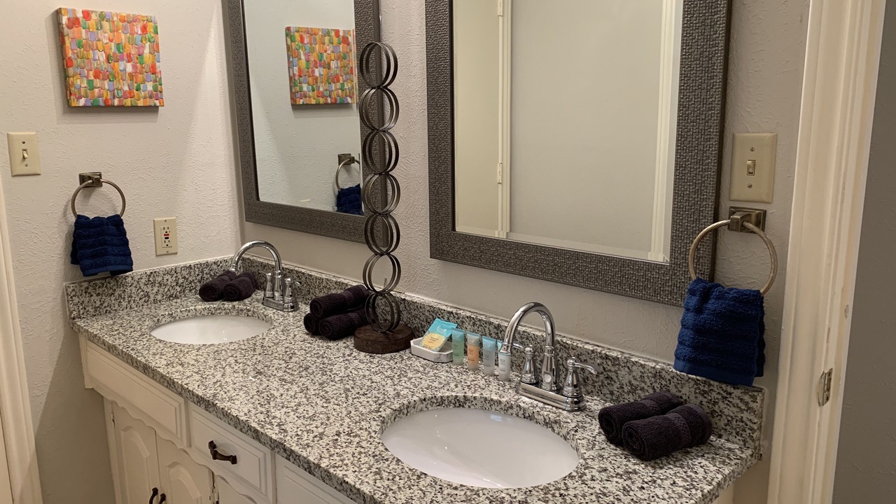 Photo of Bathroom in Plano