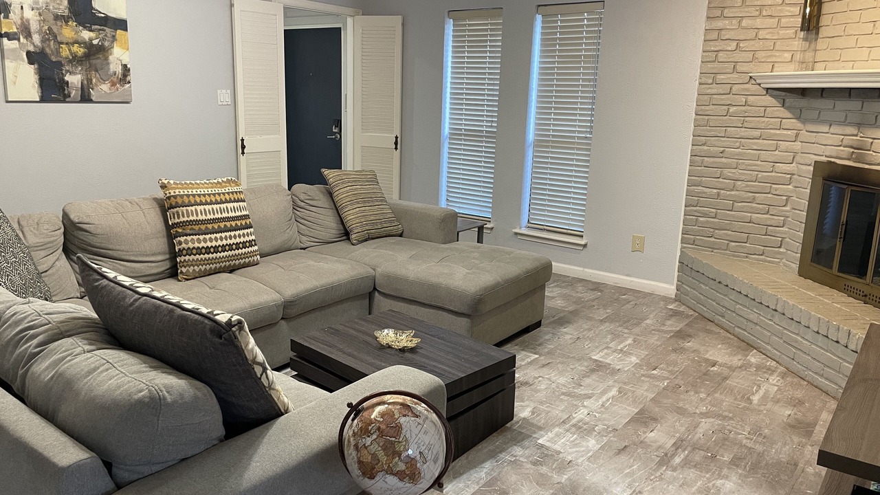 Photo of Livingroom in Plano