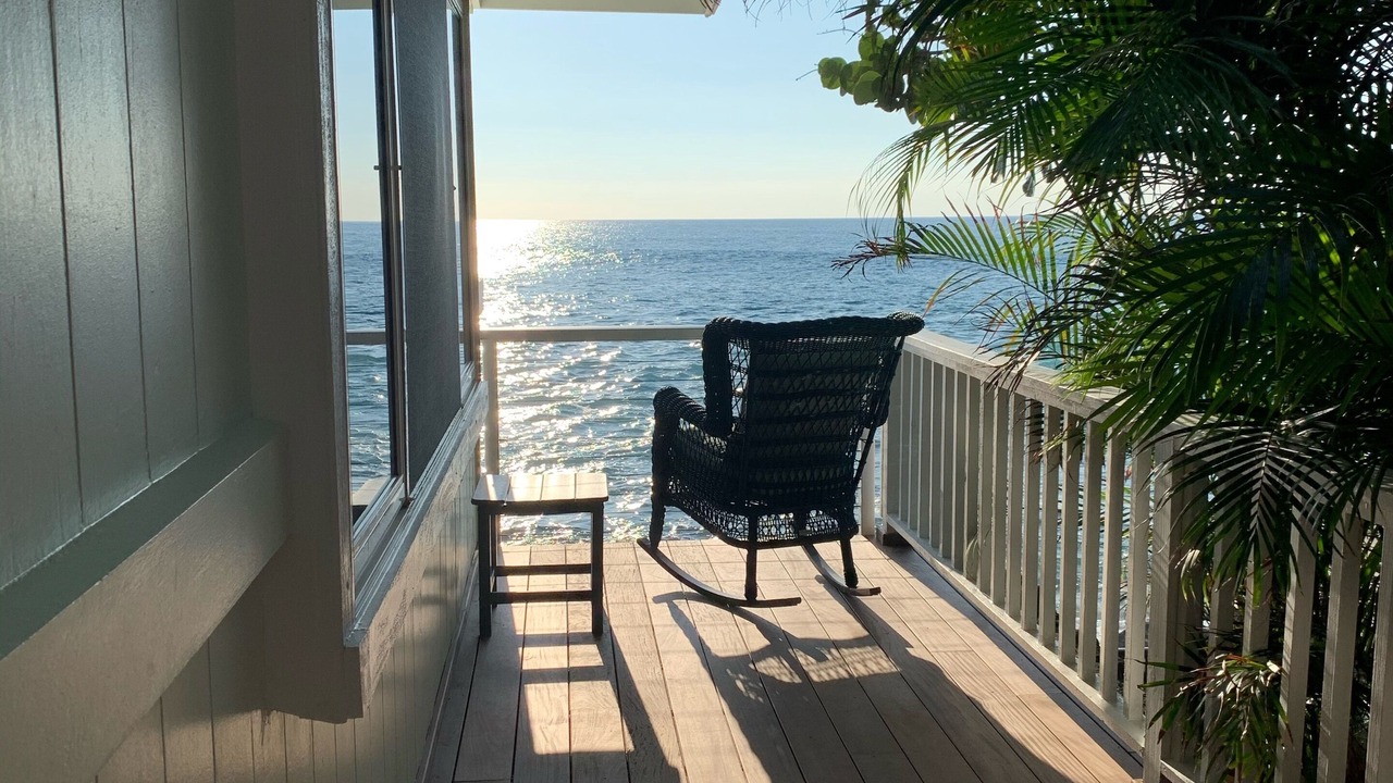 Photo of Patio Balcony in Kahaluu Bay