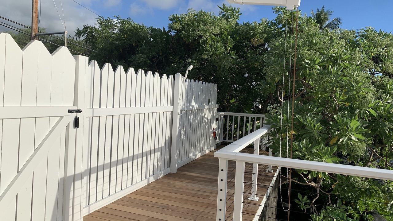 Photo of Outdoor in Kahaluu Bay