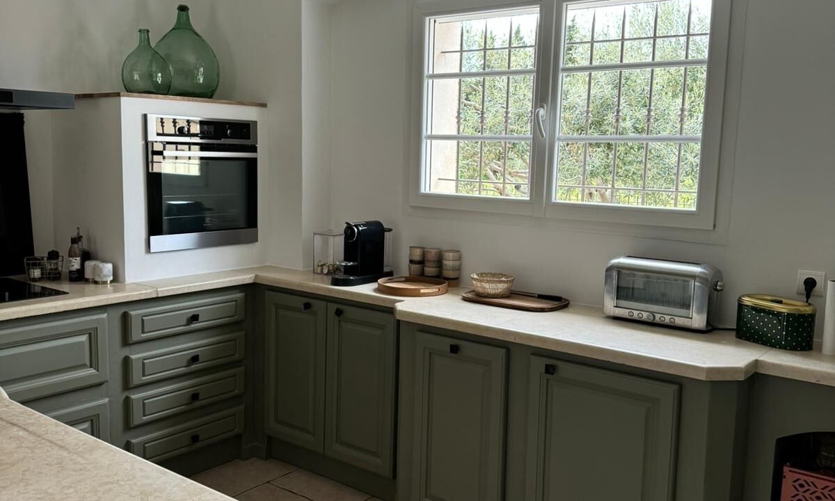 Photo of Kitchen in Sainte-Cecile-les-Vignes