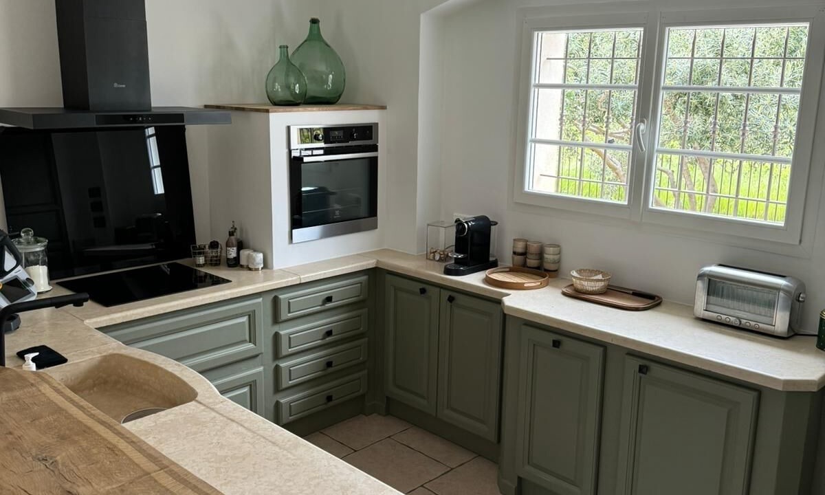 Photo of Kitchen in Sainte-Cecile-les-Vignes