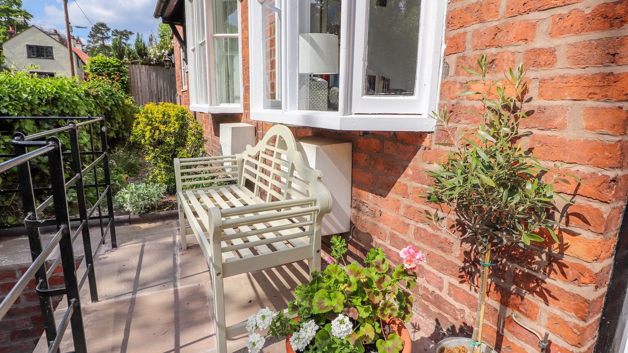 Photo of Patio Balcony in Malpas