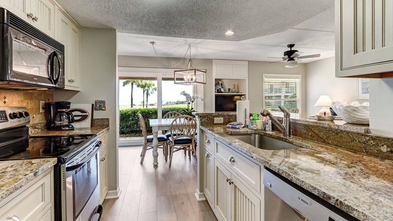 Photo of Kitchen in Amelia City