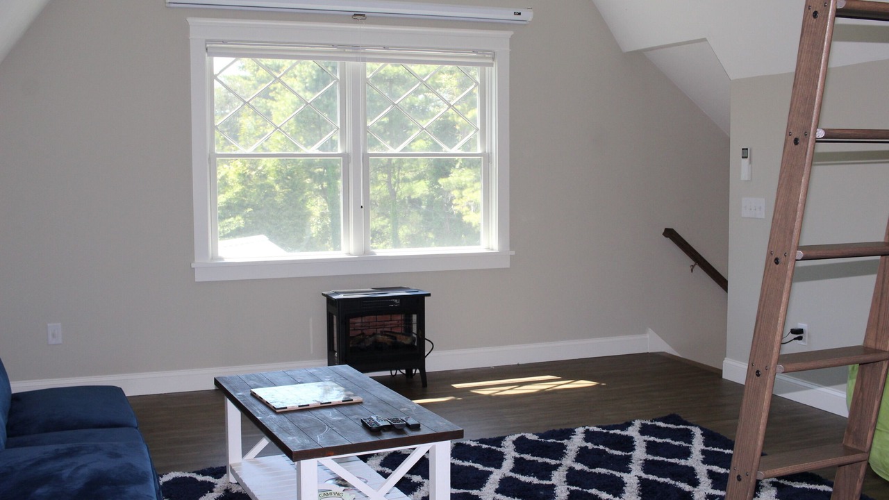 Photo of Livingroom in Weekapaug