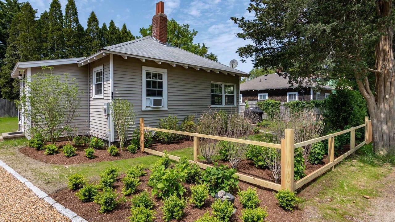 Photo of Others in Edgartown