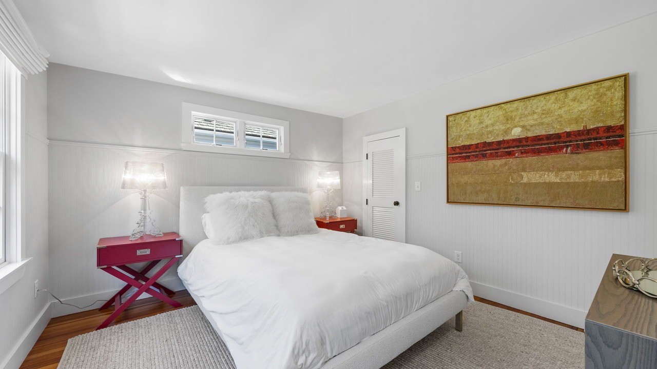 Photo of Bedroom in Orleans