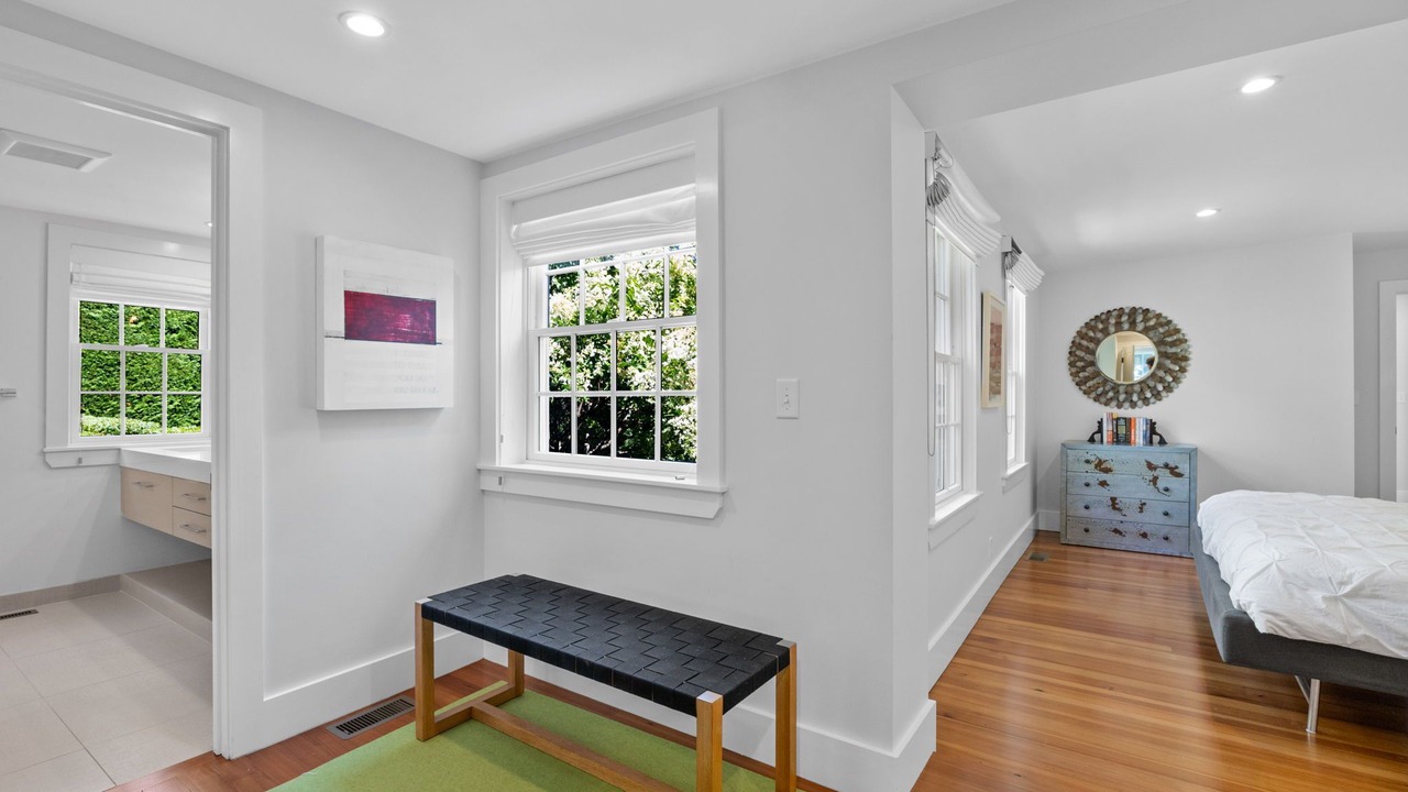 Photo of Bedroom in Orleans