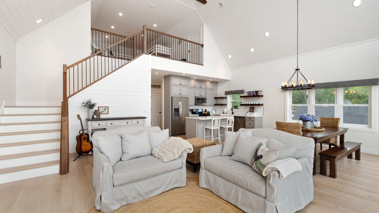 Photo of Bedroom in Delavan Lake