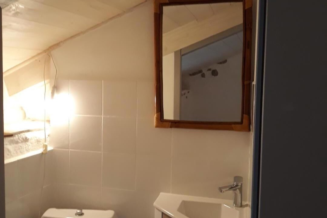 Photo of Bathroom in Saint-Georges-de-Luzencon