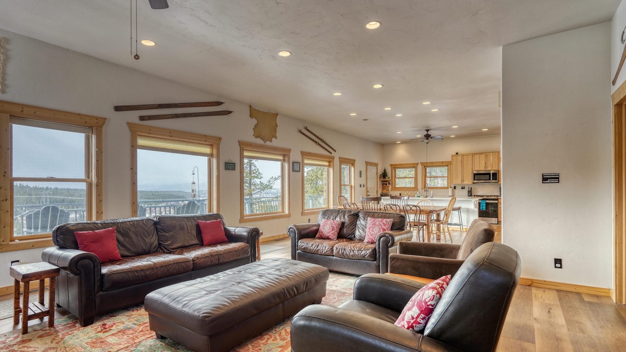 Photo of Livingroom in Leadville