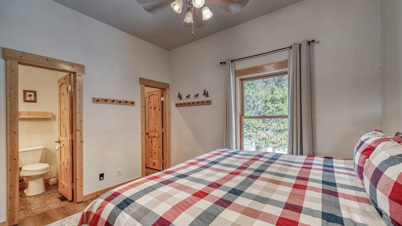 Photo of Bedroom in Leadville